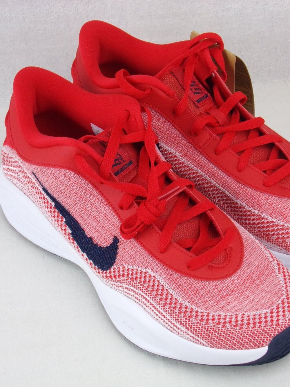 Nike GT Hustle Academy Basketball Shoes Size 13 Red Flyknit FJ7791-600 Trainer